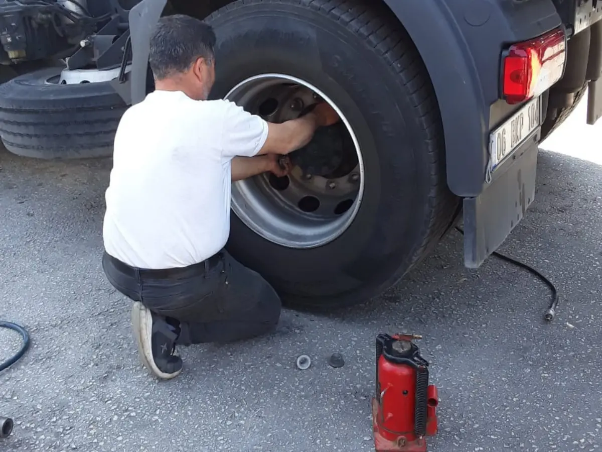 Sarıoğlan Oto Lastikçi